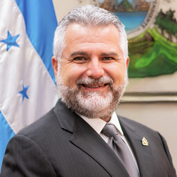 Yaudet Burbara Canahuati